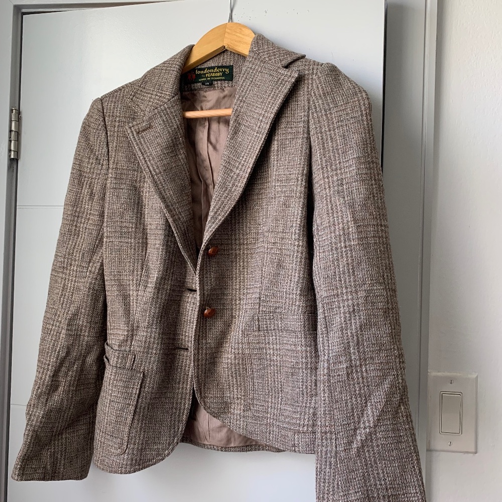 *Moving Sale* Vintage wool blazer
